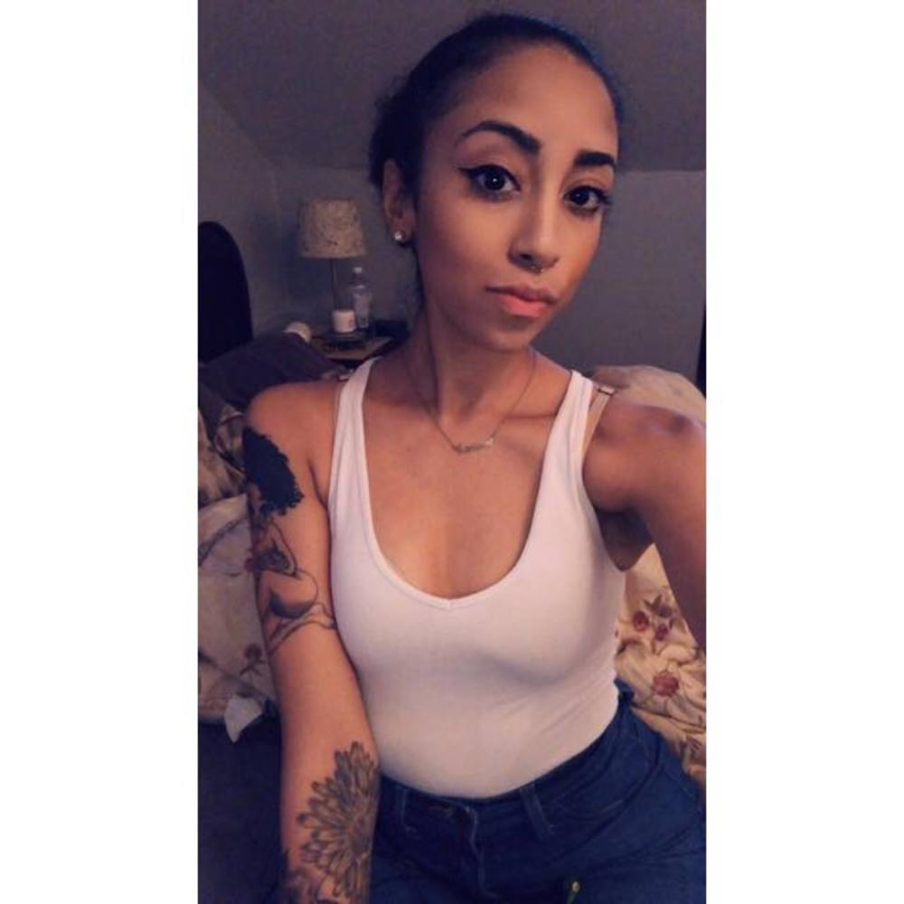 Meet your Posher, Paméla